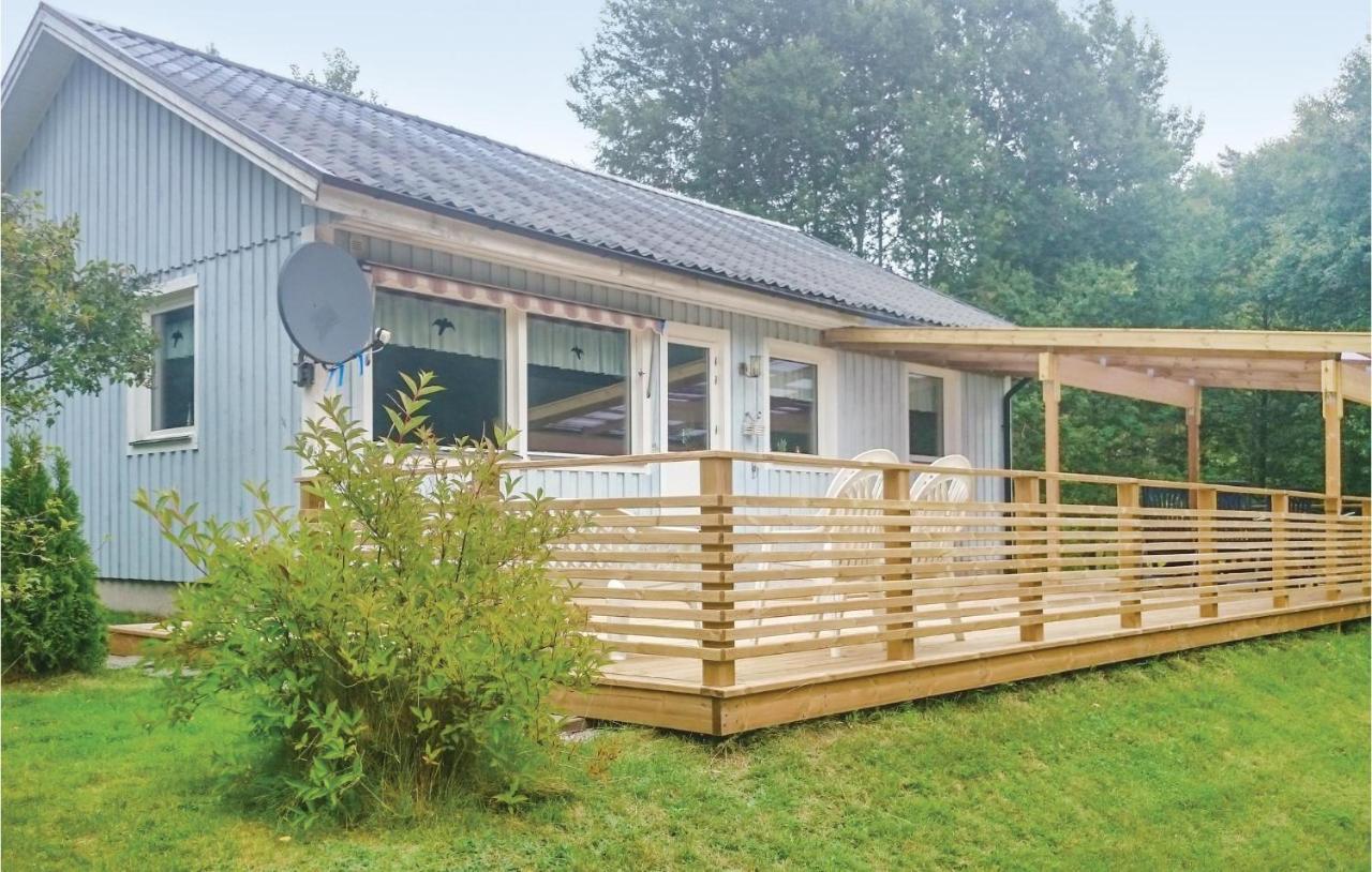 2 Bedroom Amazing Home In Stroemstad Lommeland Exterior photo